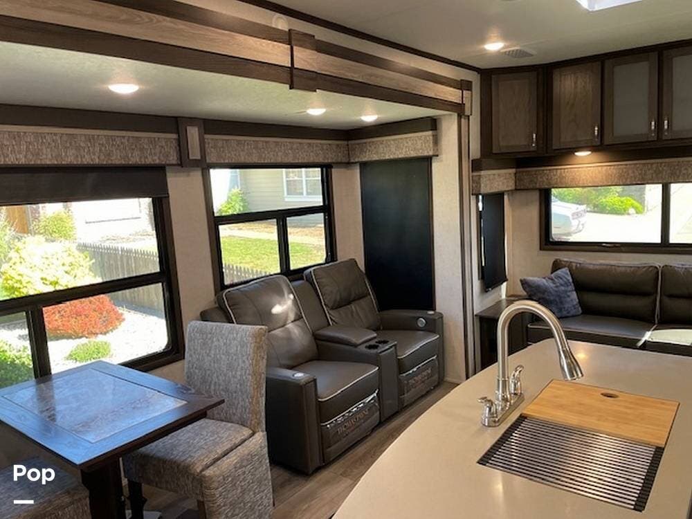 Call now about this 2020 Highland Ridge Open Range 314RLS! 2020 Highland Ridge Open Range 314RLS - Used Fifth Wheel For Sale by Pop RVs in Loomis, California features Air Conditioning, Awning, Slideout, Leveling Jacks