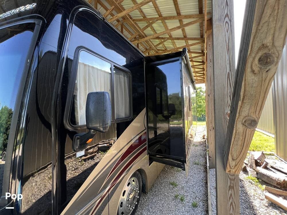 Call now about this 2018 Fleetwood Pace Arrow 36U! 2018 Fleetwood Pace Arrow 36U - Used Diesel Pusher For Sale by Pop RVs in Saint Croix, Indiana features Generator, Leveling Jacks, Awning, Slideout, Air Conditioning