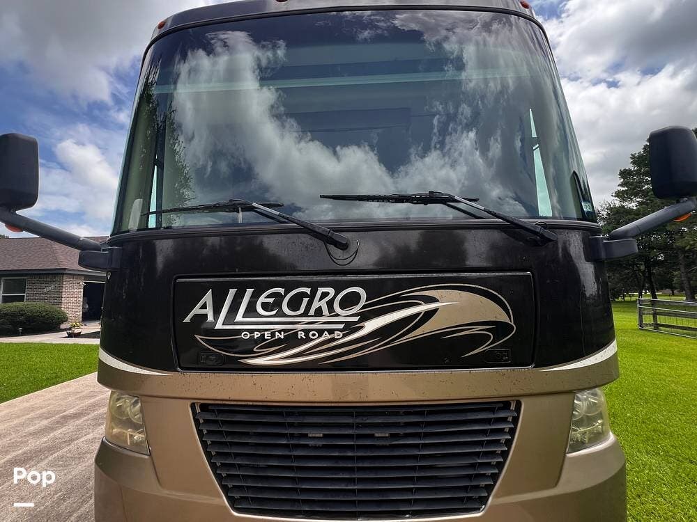 Used 2011 Tiffin Allegro 35QBA available in Santa Fe, Texas