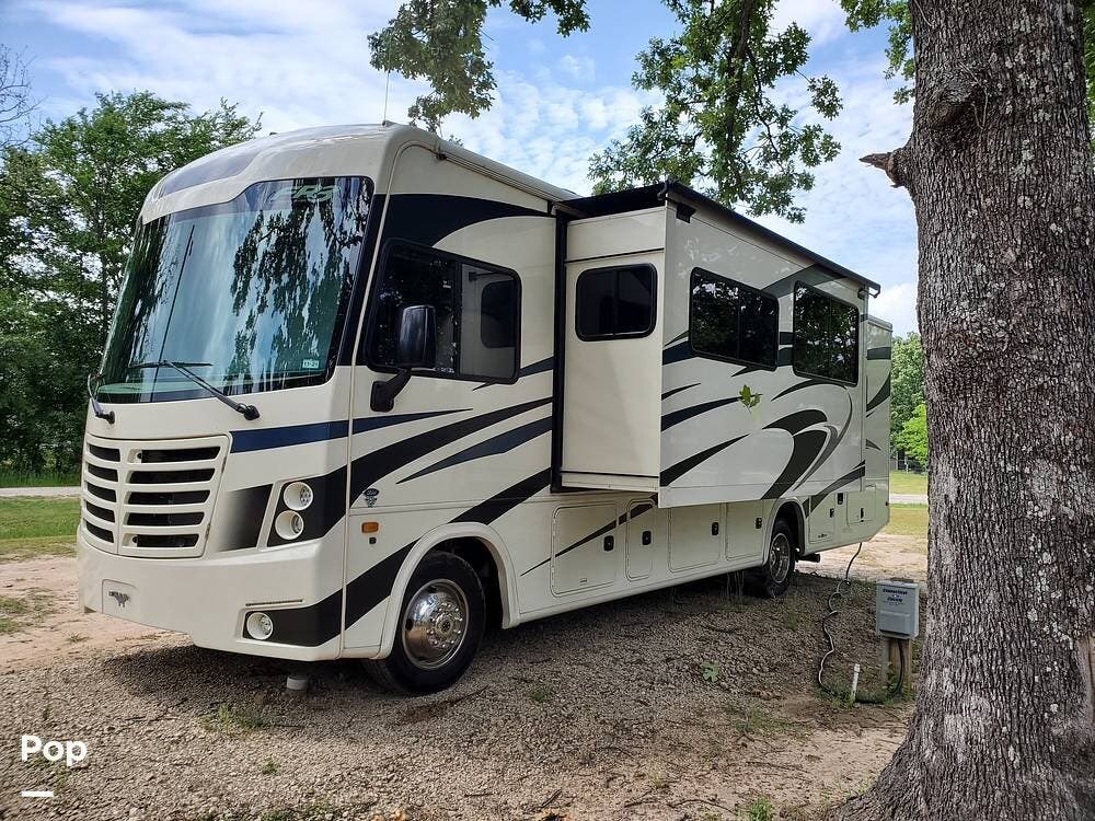 Call now about this 2021 Forest River FR3 30DS! 2021 Forest River FR3 30DS - Used Class A For Sale by Pop RVs in Mckinney, Texas features Slideout, Leveling Jacks, Awning, Air Conditioning, Generator