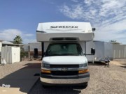 Contact us now about this 2022 Forest River Sunseeker LE 2550DS! 2022 Sunseeker LE 2550DS by Forest River from Pop RVs in Apache Junction, Arizona