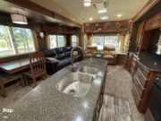 Call now about this 2017 Northwood Arctic Fox 35-5Z! 2017 Northwood Arctic Fox 35-5Z - Used Fifth Wheel For Sale by Pop RVs in La Pine, Oregon features Awning, Air Conditioning, Slideout, Generator