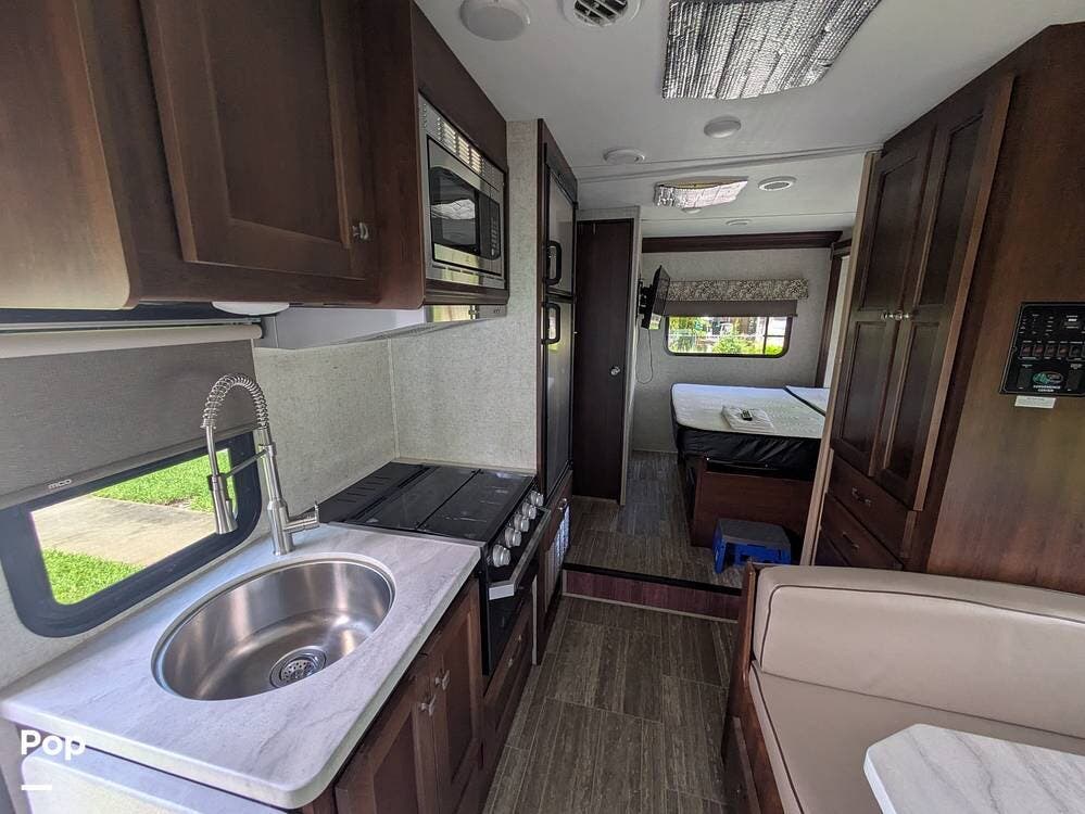 Contact us now about this 2019 Forest River Forester LE 2251S! 2019 Forester LE 2251S by Forest River from Pop RVs in West Melbourne, Florida