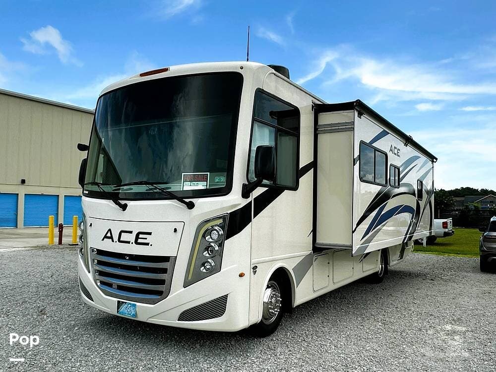 Contact us now about this 2023 Thor Motor Coach A.C.E. 29D! 2023 A.C.E. 29D by Thor Motor Coach from Pop RVs in Myrtle Beach, South Carolina