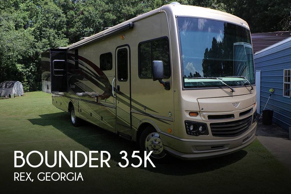 Email now about this 2018 Fleetwood Bounder 35K! Used 2018 Fleetwood Bounder 35K available in Rex, Georgia