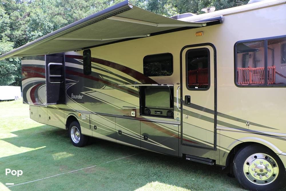 Used 2018 Fleetwood Bounder 35K available in Rex, Georgia