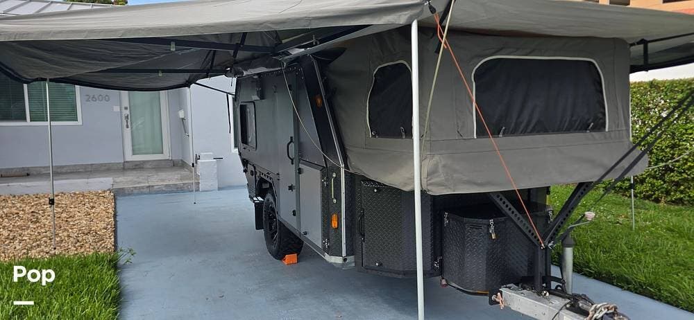 Contact us now about this 2021 Swift Conqueror UEV 440! 2021 Conqueror UEV 440 by Swift from Pop RVs in Miami, Florida