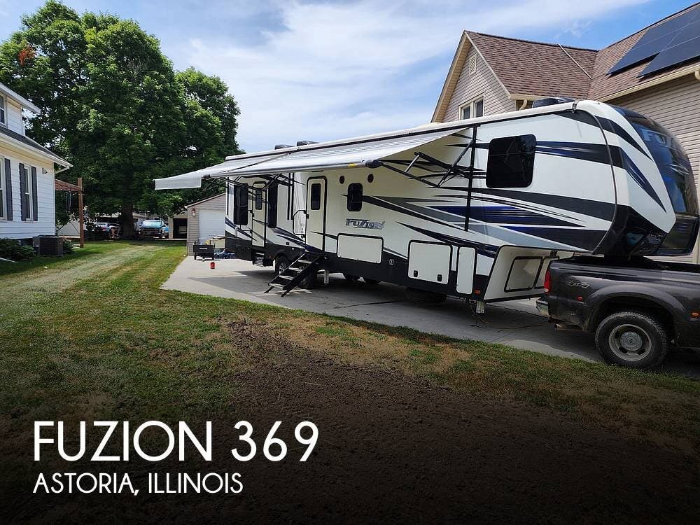 Email now about this 2019 Keystone Fuzion 369! Used 2019 Keystone Fuzion 369 available in Astoria, Illinois