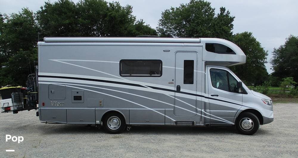 Call now about this 2021 Winnebago View 24D! 2021 Winnebago View 24D - Used Class C For Sale by Pop RVs in Ocean City, Maryland features Slideout, Generator, Air Conditioning, Leveling Jacks, Awning