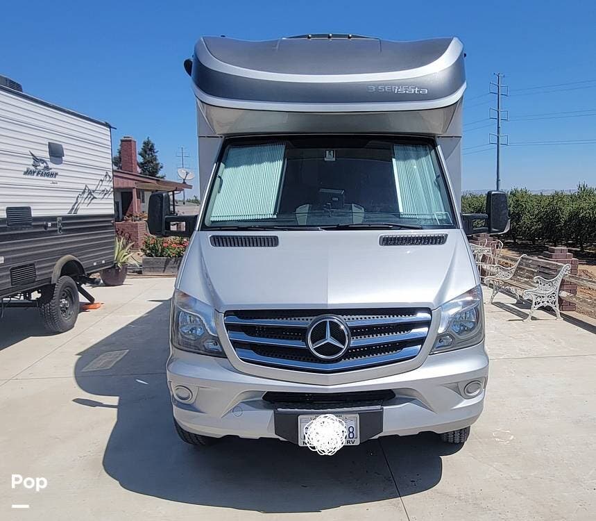 Call now about this 2020 Dynamax Corp Isata 24RB! 2020 Dynamax Corp Isata 24RB - Used Class C For Sale by Pop RVs in Oakdale, California features Air Conditioning, Generator, Awning