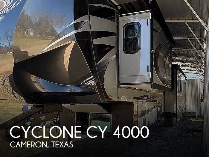 Email now about this 2015 Heartland Cyclone CY 4000! Used 2015 Heartland Cyclone CY 4000 available in Cameron, Texas