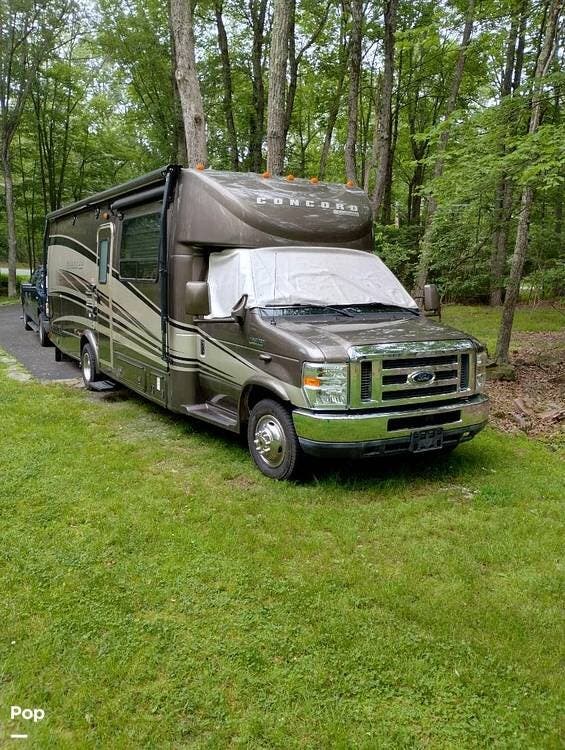 Contact us now about this 2012 Coachmen Concord 300TS! 2012 Concord 300TS by Coachmen from Pop RVs in Milford, Pennsylvania