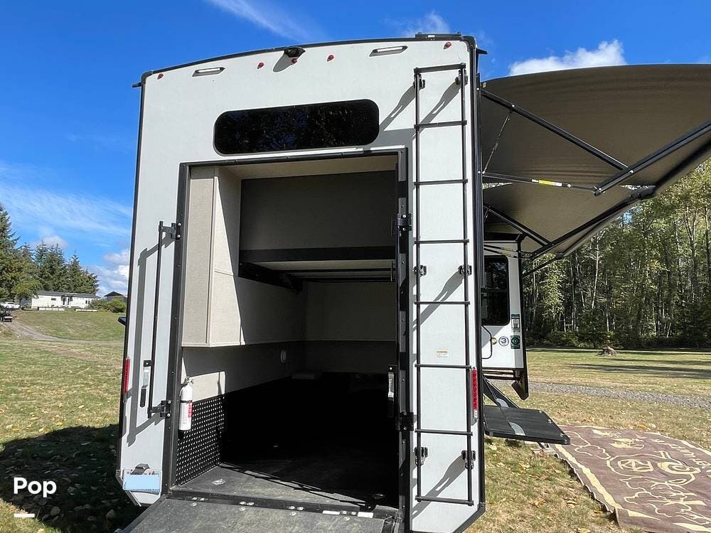 Used 2023 Grand Design Momentum 376THS available in Kelso, Washington