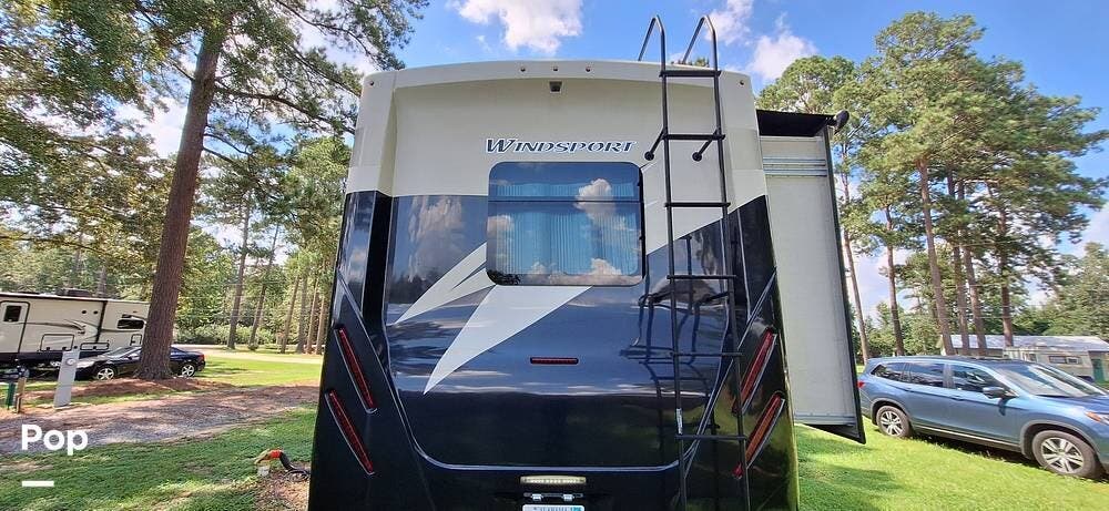 Used 2021 Thor Motor Coach Windsport 34R available in Headland, Alabama