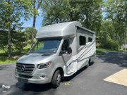 Call now about this 2022 Tiffin Wayfarer 25 RW! 2022 Tiffin Wayfarer 25 RW - Used Class C For Sale by Pop RVs in Mcmurray, Pennsylvania features Generator, Awning, Slideout, Leveling Jacks, Air Conditioning