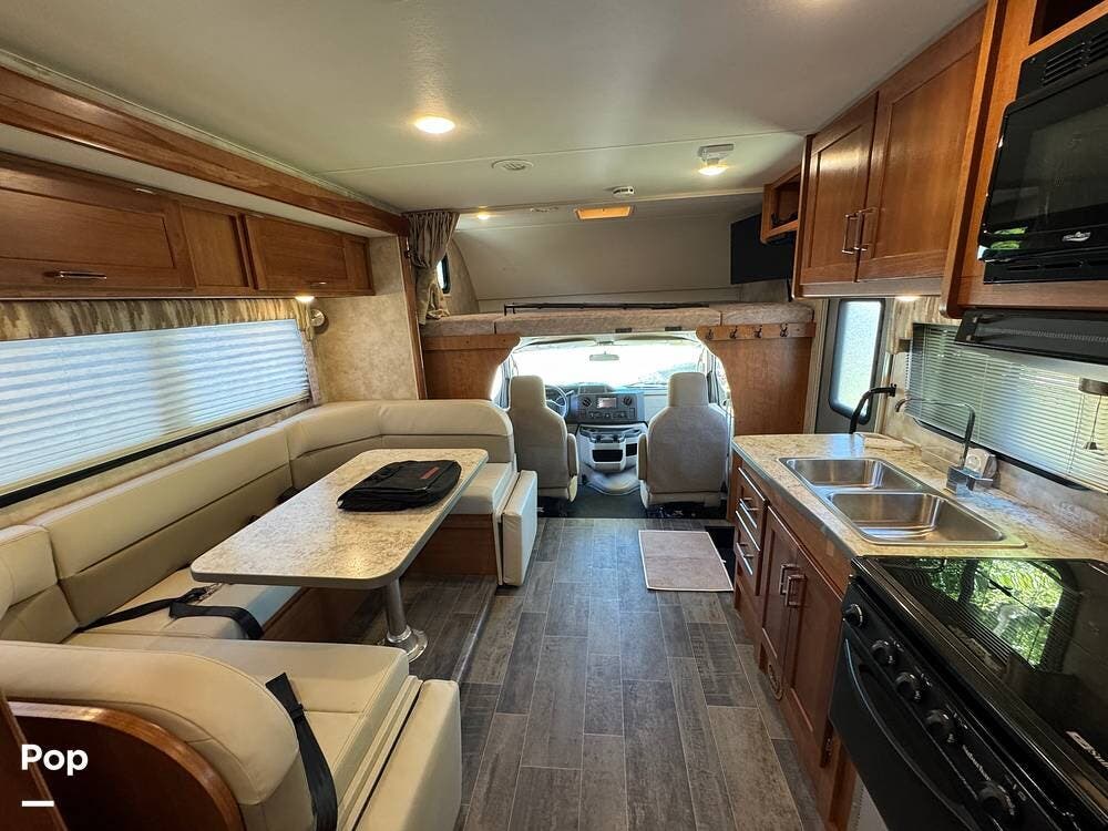 Used 2018 Winnebago Minnie Winnie 26A (Premium Package) available in Yorba Linda, California