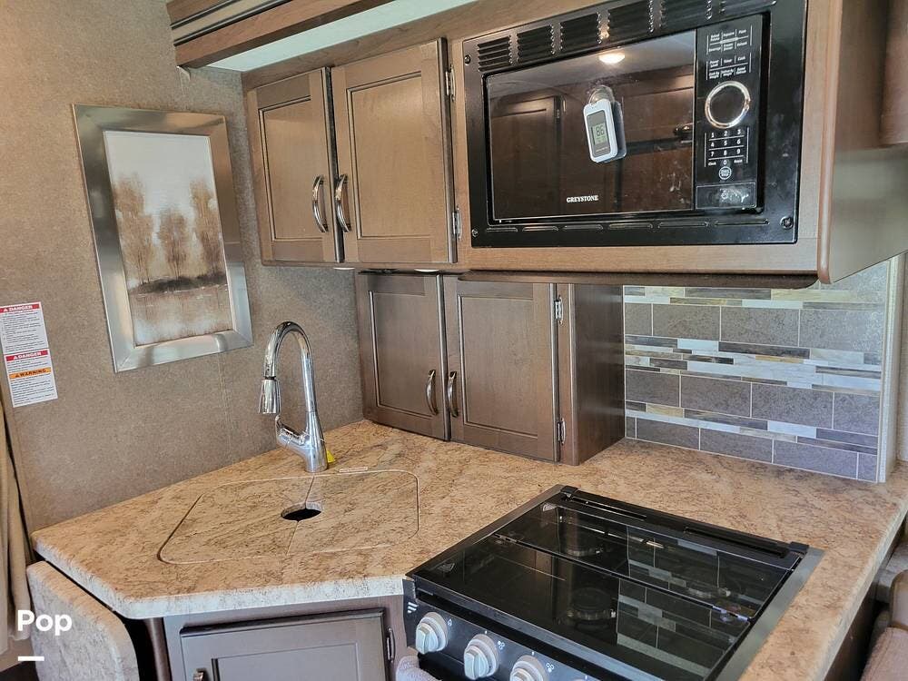 Used 2020 Thor Motor Coach Freedom Elite 27FE available in Saucier, Mississippi