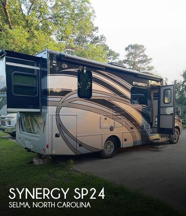 Email now about this 2017 Thor Motor Coach Synergy SP24! Used 2017 Thor Motor Coach Synergy SP24 available in Selma, North Carolina