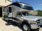 Contact us now about this 2019 Dynamax Corp Isata 5 30FW! 2019 Isata 5 30FW by Dynamax Corp from Pop RVs in Hollister, Missouri