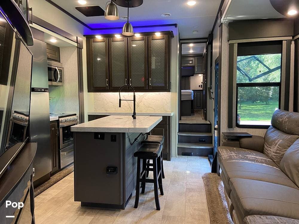 Contact us now about this 2020 Grand Design Momentum 381M! 2020 Momentum 381M by Grand Design from Pop RVs in Stuart, Florida