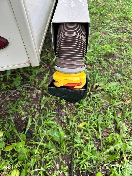 Used 2018 Thor Motor Coach Freedom Elite 30FE available in Overland Park, Kansas