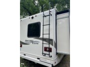 Contact us now about this 2018 Thor Motor Coach Freedom Elite 30FE! 2018 Freedom Elite 30FE by Thor Motor Coach from Pop RVs in Overland Park, Kansas