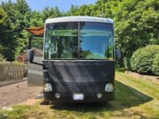 Contact us now about this 2006 Fleetwood Bounder 38N! 2006 Bounder 38N by Fleetwood from Pop RVs in East Longmeadow, Massachusetts