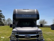 Call now about this 2021 Thor Motor Coach Omni RB34! 2021 Thor Motor Coach Omni RB34 - Used Super C For Sale by Pop RVs in Richmond, Texas features Awning, Slideout, Generator, Air Conditioning, Leveling Jacks