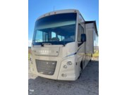 Call now about this 2018 Winnebago Vista 29VE! 2018 Winnebago Vista 29VE - Used Class A For Sale by Pop RVs in Highland, Illinois features Slideout, Air Conditioning, Generator, Awning, Leveling Jacks