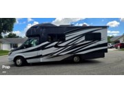 Contact us now about this 2018 Tiffin Wayfarer 24FW! 2018 Wayfarer 24FW by Tiffin from Pop RVs in West Palm Beach, Florida