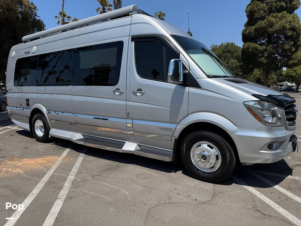 Contact us now about this 2017 Winnebago Era 170X! 2017 Era 170X by Winnebago from Pop RVs in Torrance, California