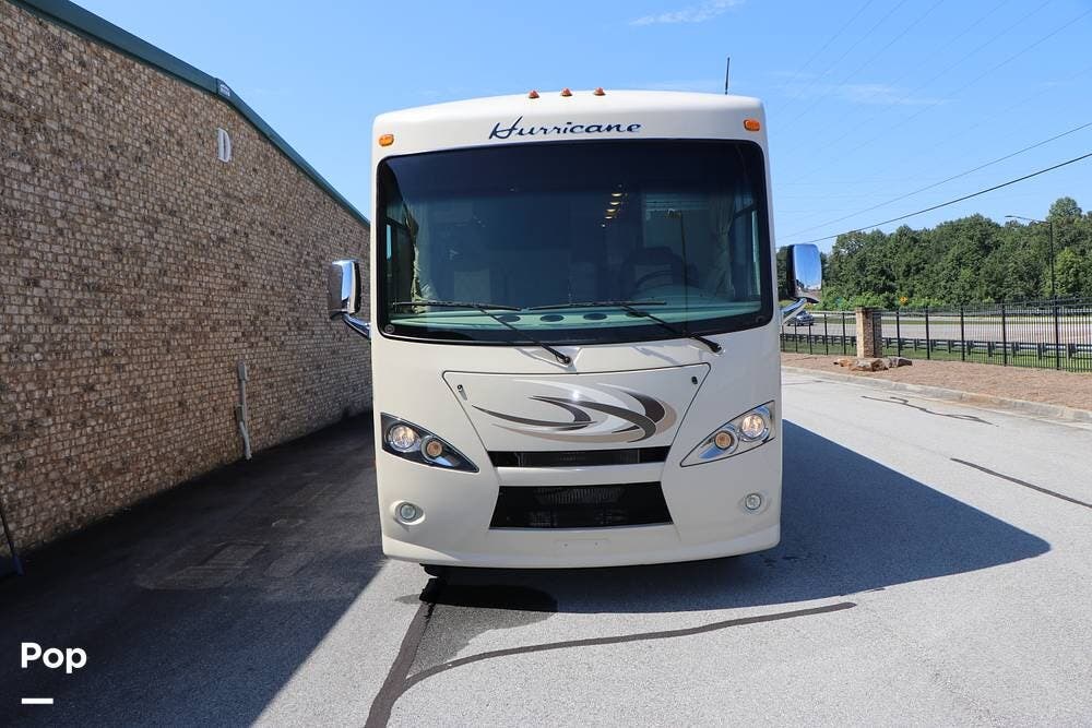 Call now about this 2016 Thor Motor Coach Hurricane 29M! 2016 Thor Motor Coach Hurricane 29M - Used Class A For Sale by Pop RVs in Buford, Georgia features Leveling Jacks, Slideout, Air Conditioning, Awning, Generator