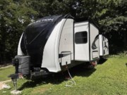 Call now about this 2021 Grand Design Reflection 315RLTS! 2021 Grand Design Reflection 315RLTS - Used Travel Trailer For Sale by Pop RVs in Elmwood, Tennessee features Air Conditioning, Slideout, Awning