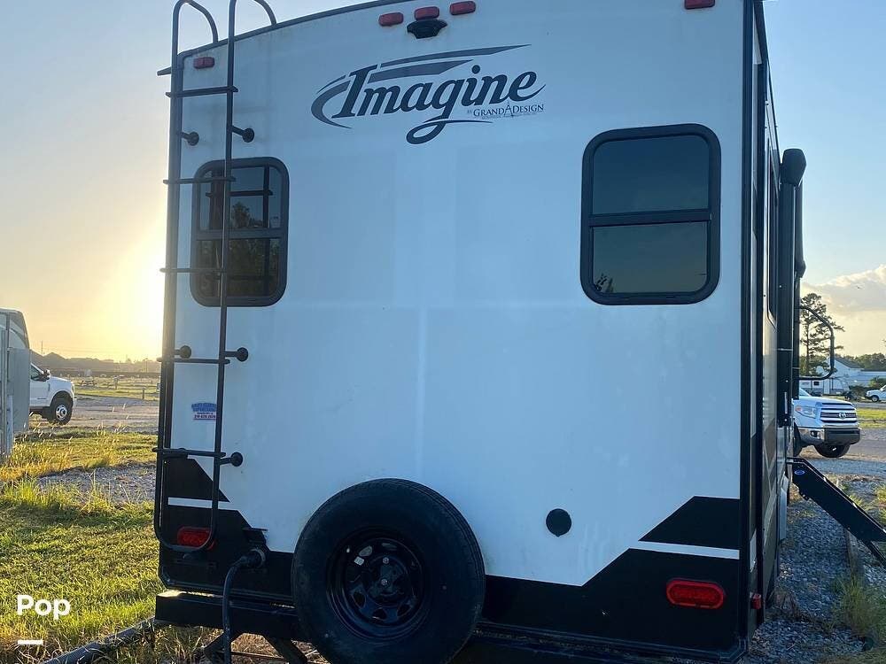 Contact us now about this 2021 Grand Design Imagine 3100RD! 2021 Imagine 3100RD by Grand Design from Pop RVs in Lake Charles, Louisiana