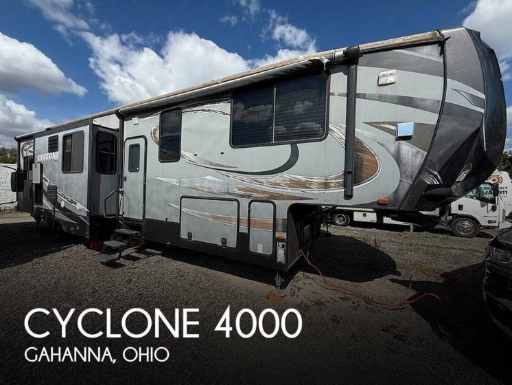 Email now about this 2015 Heartland Cyclone 4000! Used 2015 Heartland Cyclone 4000 available in Gahanna, Ohio