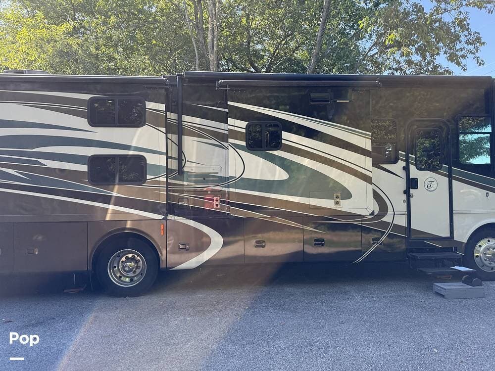 Used 2015 Tiffin Allegro 35 QBA available in Chester, Maryland