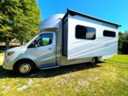 Contact us now about this 2022 Tiffin Wayfarer 25RW! 2022 Wayfarer 25RW by Tiffin from Pop RVs in Jasper, Indiana