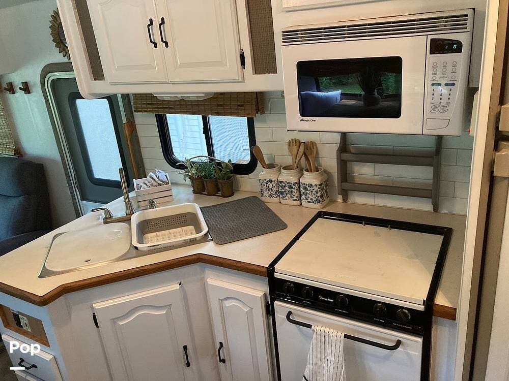 Used 2001 Forest River Georgetown 346S available in Fuquay-varina, North Carolina