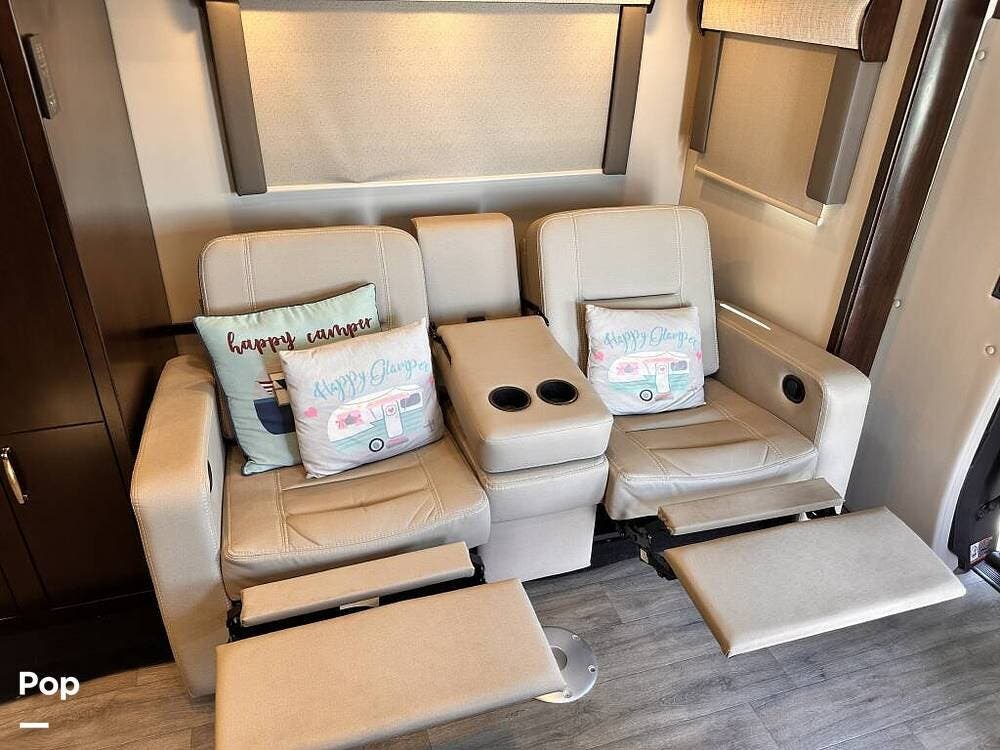 Used 2024 Renegade Vienna 25FWC available in Surprise, Arizona