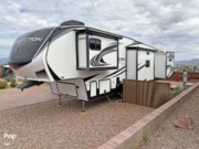 Call now about this 2022 Grand Design Reflection 311BHS! 2022 Grand Design Reflection 311BHS - Used Fifth Wheel For Sale by Pop RVs in Benson, Arizona features Slideout, Leveling Jacks, Air Conditioning, Awning