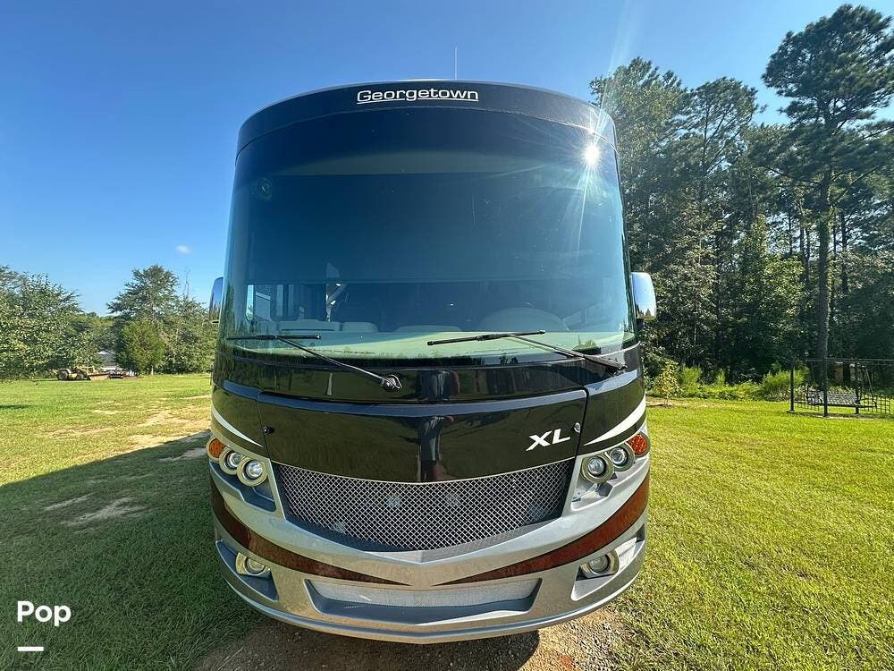 Contact us now about this 2019 Forest River Georgetown XL 369DS! 2019 Georgetown XL 369DS by Forest River from Pop RVs in Swansea, South Carolina