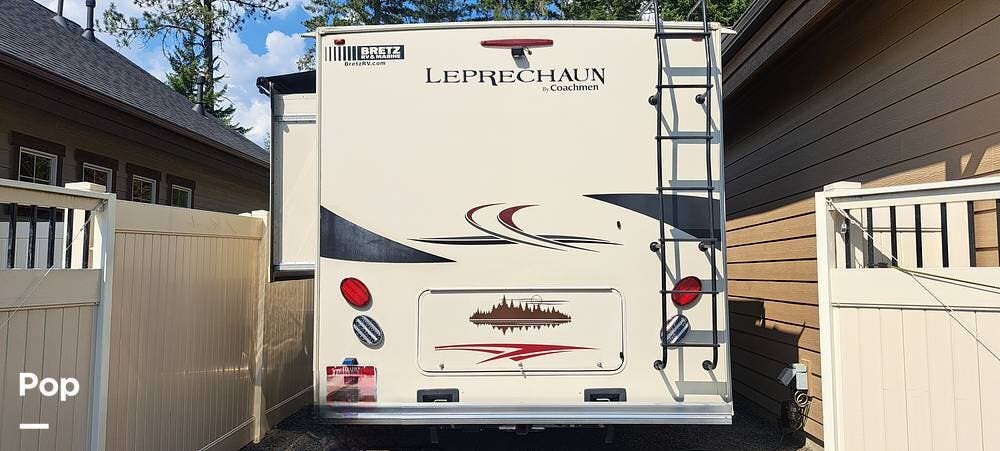 Call now about this 2020 Coachmen Leprechaun 317SA! 2020 Coachmen Leprechaun 317SA - Used Class C For Sale by Pop RVs in Hayden, Idaho features Awning, Air Conditioning, Generator, Slideout