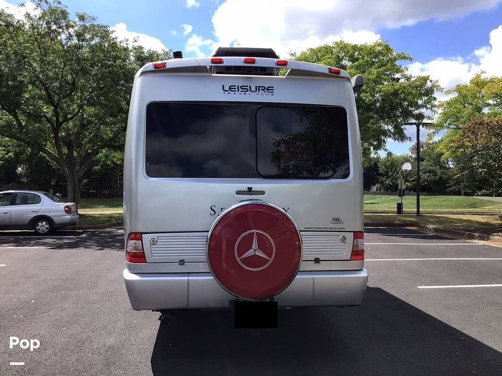 Contact us now about this 2013 Leisure Travel Serenity S24CB! 2013 Serenity S24CB by Leisure Travel from Pop RVs in Ashburn, Virginia