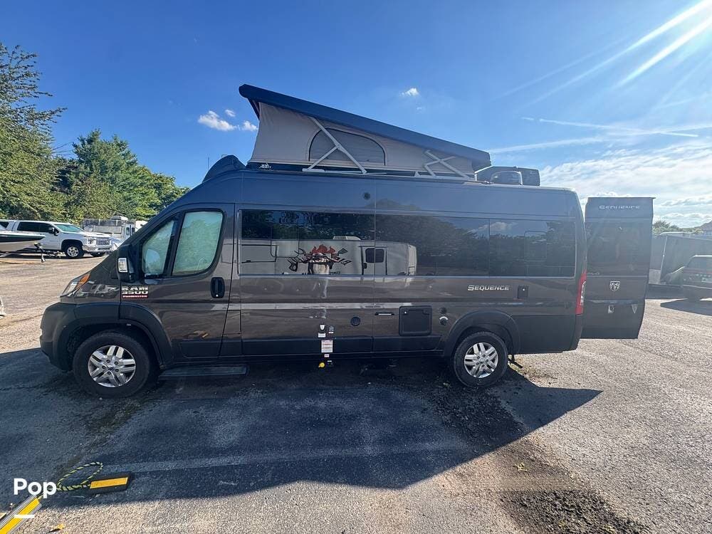 Call now about this 2022 Thor Motor Coach Sequence 20A! 2022 Thor Motor Coach Sequence 20A - Used Class B For Sale by Pop RVs in Franklin, Tennessee features Awning, Air Conditioning, Generator