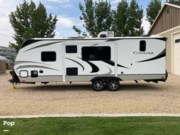 Call now about this 2022 Keystone Cougar 25DBSWE! 2022 Keystone Cougar 25DBSWE - Used Travel Trailer For Sale by Pop RVs in Middleton, Idaho features Air Conditioning, Awning, Slideout, Leveling Jacks