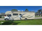 Call now about this 2017 Thor Motor Coach Four Winds 31W! 2017 Thor Motor Coach Four Winds 31W - Used Class C For Sale by Pop RVs in Lake Worth, Florida features Awning, Leveling Jacks, Slideout, Generator, Air Conditioning
