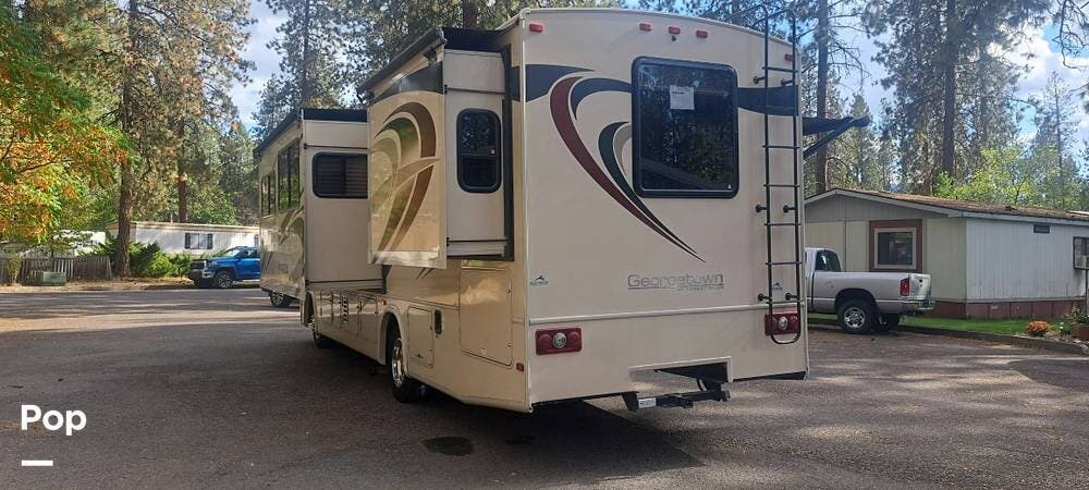Contact us now about this 2017 Forest River Georgetown GT3 30X3! 2017 Georgetown GT3 30X3 by Forest River from Pop RVs in Post Falls, Idaho