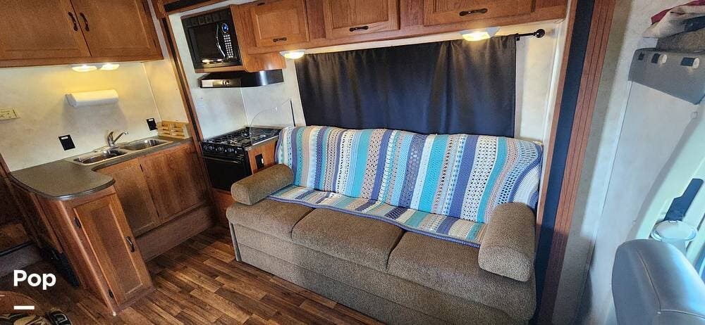 Contact us now about this 2011 Coachmen Freelander 26QB! 2011 Freelander 26QB by Coachmen from Pop RVs in Las Vegas, Nevada