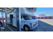 Call now about this 2011 Coachmen Freelander 26QB! 2011 Coachmen Freelander 26QB - Used Class C For Sale by Pop RVs in Las Vegas, Nevada features Air Conditioning, Awning, Generator, Slideout
