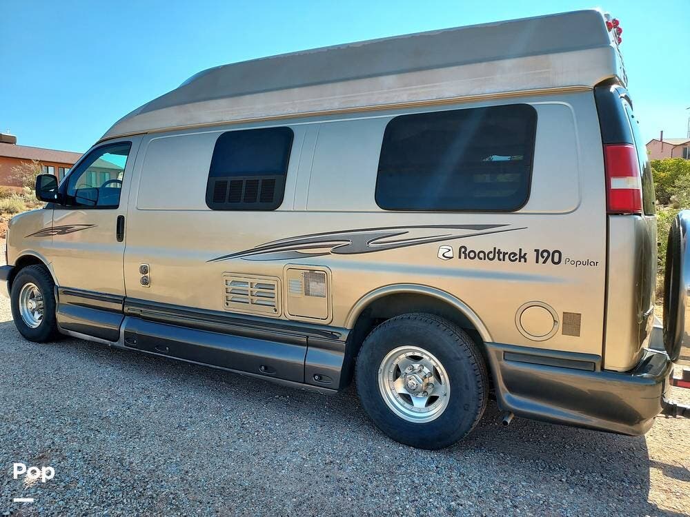 Call now about this 2008 Roadtrek Popular 190! 2008 Roadtrek Popular 190 - Used Class B For Sale by Pop RVs in Moab, Utah features Air Conditioning, Generator, Awning